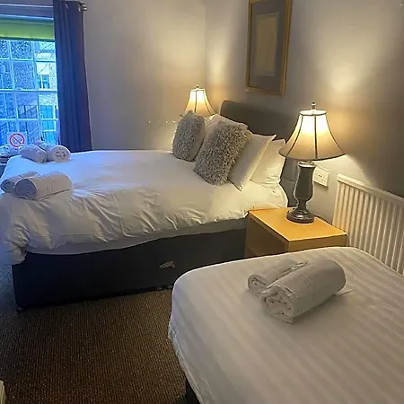 Turf Hotel