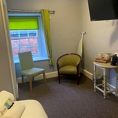 Turf 2* Richmond (North Yorkshire)
